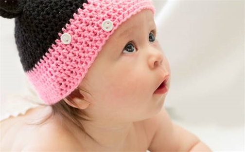 【精选】周姓诗意唯美的女宝名字，含五行八字分析