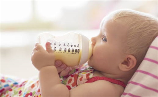 黄姓女宝宝起名必看：2026年03月30日生辰八字喜用神与取名建议